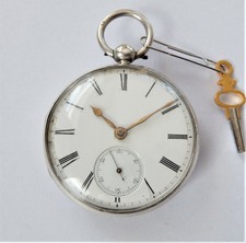 1840 SILVER CASED JEWELLED CHAIN DRIVEN FUSEE POCKET WATCH IN WORKING ORDER