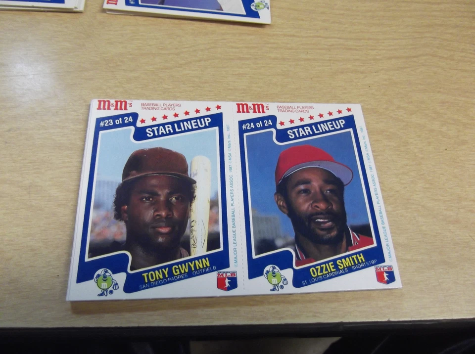 1987 MSA M&M's STAR LINEUP 2-CARD PANEL OZZIE SMITH/TONY GWYNN - Image 1 of 1
