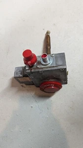 New Robertshaw # 75-138-007 LP Gas Thermostat - Picture 1 of 6