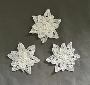 Vintage Double Flower White Lace Appliqués • Lot of 3 • Bridal Crafts Scrapbook - Picture 1 of 3