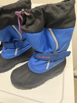 Botas de nieve LL Bean para niños talla 2 con 2 juegos de forros insertados Foto 1 de 4