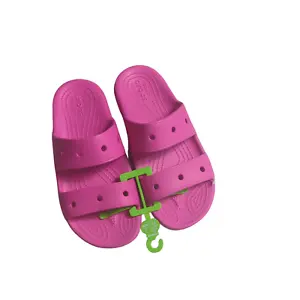 Crocs Classic Sandals Womens 6-2 Strap Slip On Summer Beach Slides NEW W/TAGS - Picture 1 of 4