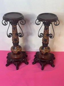 Set Of Two CBK 2002 Pillar Candle Holders Cast Iron Vintage - Picture 1 of 16