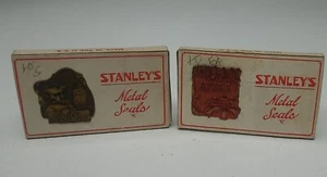 2 Boxes Stanley's Metal Envelope Seals "Merry Christmas" Antique 1926 - Picture 1 of 7