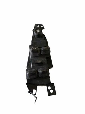 01 02 03 04 05 06 Interruptor maestro ventana puerta delantera Dodge Stratus Foto 1 de 4