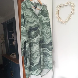 Monky Green Swirles Waves Shirt Dress pockets Xl 18/20 - Picture 1 of 7