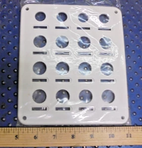 SWITCH PANEL 6"W X 7"H , WHITE ANODIZED ALUM 12- 3/4" AND 4 5/8" HOLES - Bild 1 von 2