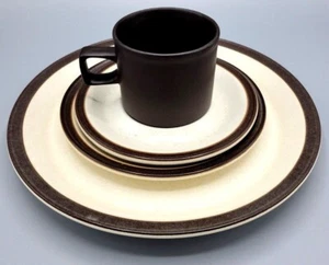 Doverstone Heather Staffordshire England 4 Piece Place setting in Box - Picture 1 of 11