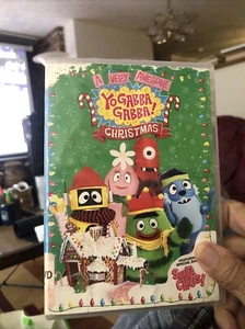 A Very Awesome Yo Gabba Gabba! Christmas Special (DVD 2013) Santa Claus DJ Lance - Picture 1 of 3