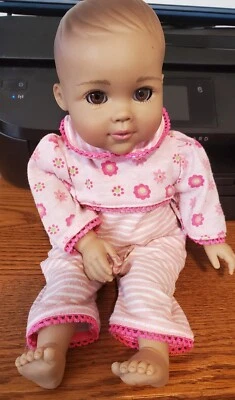 VINILO MARCA ADORA, MUÑECA DE TELA, OJOS ABIERTOS Y CERRADOS, Foto 1 de 2