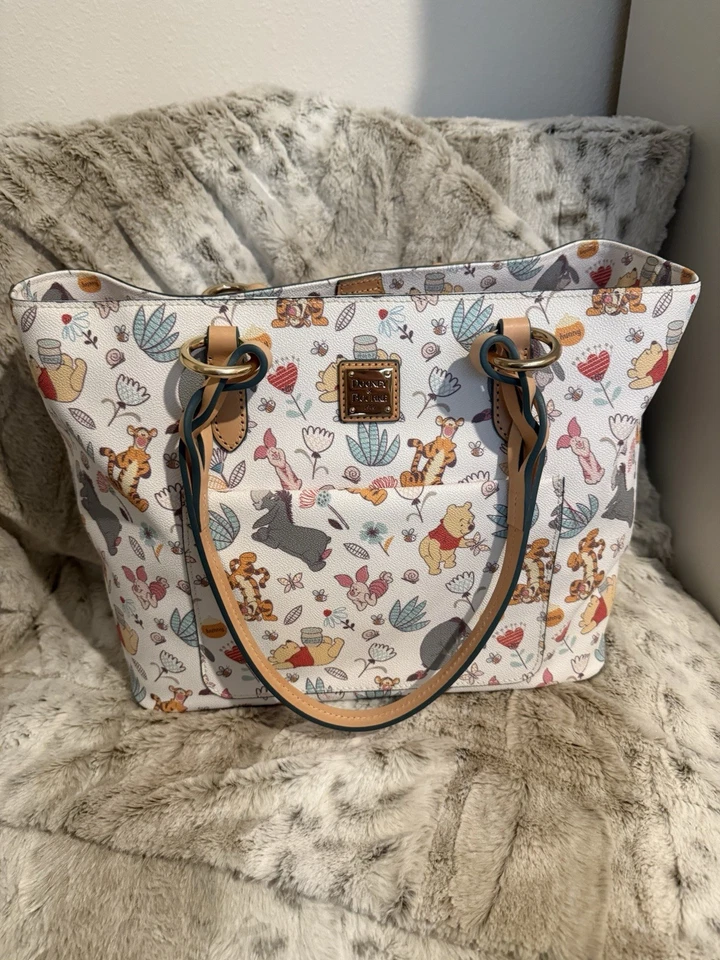 Bolso de Mano Disney Dooney And Bourke Pooh RARO NUEVO CON ETIQUETAS Foto 1 de 4