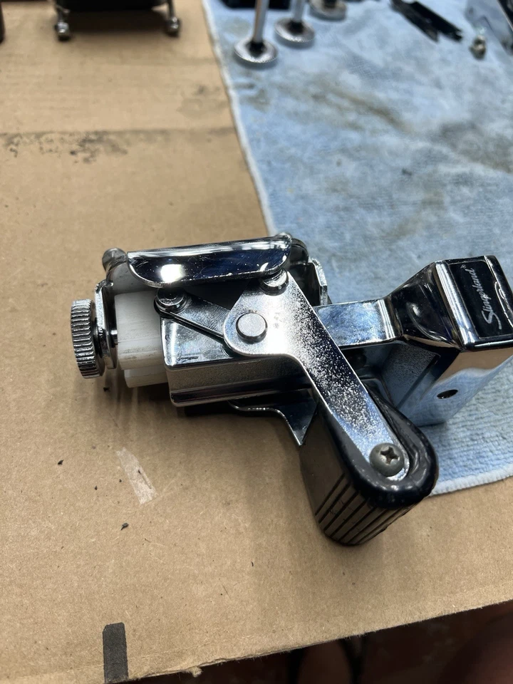 Slingerland Slapshot Throw- Off,适用于 Magnum 小军鼓 — 第 1/3 张图片