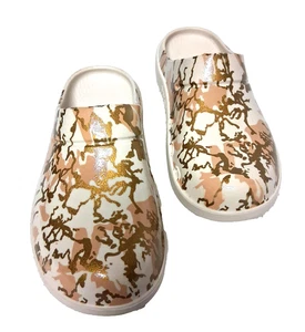 OOfos OOcloog Clogs Damen 9 / Herren 7 EU-40 Camouflage Beige Gold Limited Edition - Bild 1 von 6