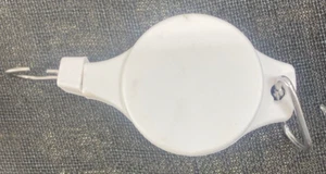 Dog Leash to Extend Current Dog Leash by 2 Feet Automatic Retractable White NEW - Picture 1 of 6