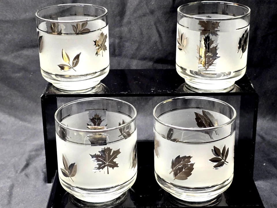 Vintage LIBBEY 3" Folha de Prata À Moda Antiga On The Rocks Vidro - Estado Perfeito Conjunto de 4 - Imagem 1 de 4