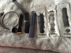 Ladekabelgebrauchtund verschiedene Armbänder neu  für Fitbit Charge 3/4 neu und - Bild 1 von 4