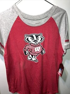 Wisconsin Badgers Shirt Womens Medium Red Tee Logo Football NCAA New Size M - Picture 1 of 7