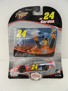 2005 Winner's Circle 1/64 Jeff Gordon #24 Dupont Daytona 500 Win Raced Version - Bild 1 von 7