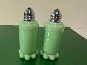 Jadeite candle wick Salt & Pepper Shakers New - Picture 1 of 5