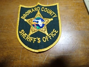 BROWARD COUNTY FLORIDA  OBSOLETE EARLY vest patch bx p#22 - Picture 1 of 2