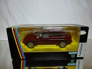 SCHABAK 1525 FORD ESCORT - METALLIC RED 1:24 - GOOD CONDITION IN BOX - Imagen 1 de 8