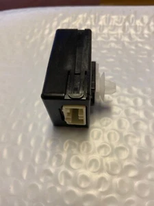 (1) NEW Toyota SEAT Heater Control  (87501-0E080) LEFT OR RIGHT - Foto 1 di 3