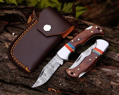 Navaja de bolsillo plegable de acero Damasco hecha a mano con funda de caza, camping EDC Foto 1 de 4