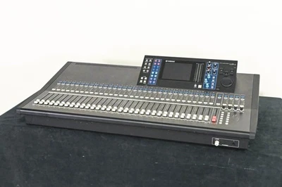 Yamaha LS9-32 32-Input Digital Mixing Console CG01SF5 - Image 1 of 4