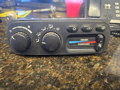 Dodge Ram 2003-2005 doble zona aire acondicionado calefacción climatización unidad de temperatura usado Foto 1 de 2