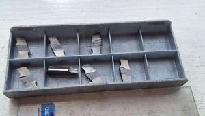 7 Iscar carbide CUT-GRIP grooving inserts GIPI 3.18-0.20 IC20 (GIPI3.18 E 3.18mm - Picture 1 of 2