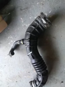 Renault Clio MK3 1.5DCI Turbo Boost Intercooler Hose - Picture 1 of 1