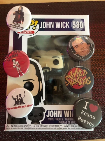 John Wick with Dog #580 Keanu Reeves Funko POP! Movies Vinyl figure + Buttons Cover