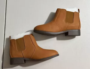KIDS BOYS LEATHER CHELSEA DEALER ANKLE BOOTS PULL ON CHILDRENS BROWN SHOES Sz 4 - Picture 1 of 3