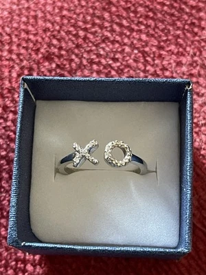 Diamond Hug And Kiss Ring In Platinum Overlay Sterling Silver (size O) - Image 1 of 4