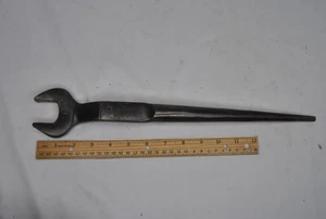 1-1/4" offset spud wrench iron working lineman tool unbranded vintage - Picture 1 of 10