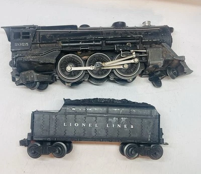 LIONEL #2025 2-6-4 LOCOMOTIVE & #6466W TENDER - 1952 - NO BOX - Image 1 of 4