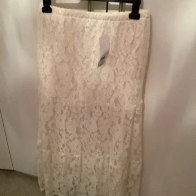 F&F Ivory Lace Skirt Size 12 - Image 1 of 4