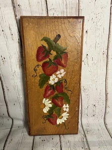 Vintage Wood Plaque hand painted Strawberries Flowers home kitchen decor - Picture 1 of 4
