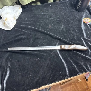 Cutco 1024 Bread Knife 9.5” Blade Marbled Wood Handle Full Tang - Picture 1 of 9