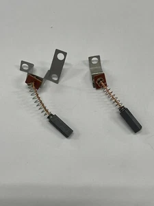 Yamaha XS650 TX650 XS1 650 XS2 650 Generator Brushes Brush 256-81612-11-00 - Picture 1 of 2