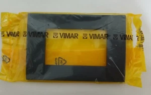 VIMAR PLACCA 3 MODULI SERIE IDEA 16743.D.15 CLASSICA SILK COLORE GRAFITE - Foto 1 di 1