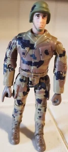 Elite WORLD PEACEKEEPERS Desert Storm GI Joe Soldier Figure M&C Toy Centre KO - Picture 1 of 1