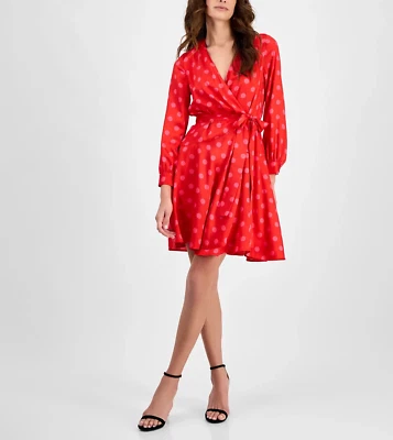 Vestido Anne Klein medio envoltorio lunares línea A precio de venta sugerido por el fabricante 139 USD Foto 1 de 4