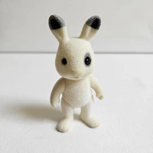 Sylvanian Families Blackberry Adult Figure Calico Critters - Picture 1 of 9