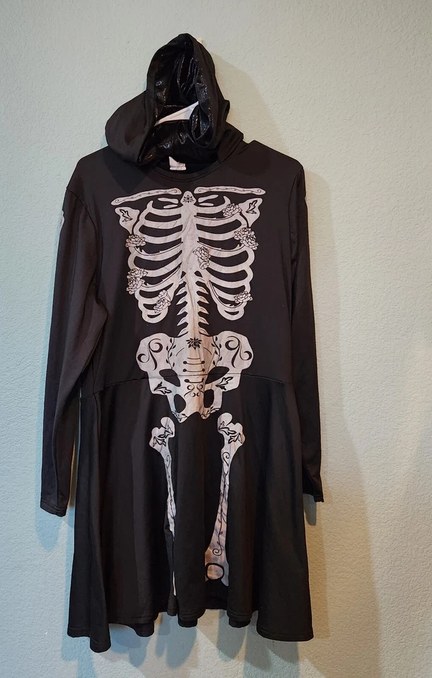 Disfraz de Vestido Plateado Esqueleto Con Capucha Línea A X Grande Negro Huesos Góticos Hasta la Rodilla Foto 1 de 4