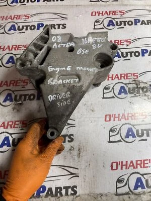 Seat Altea 1.6 BSE Petrol Right Side Engine Bracket 06F199207Q - Image 1 of 4