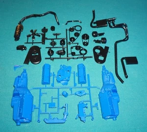 1982 Z/28 Camaro 1/8 Monogram Engine Exhaust Parts Etc. - Picture 1 of 1