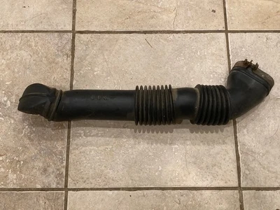 1989-1990 Toyota Pickup 22R tubo de purificador de ar de admissão OEM tubo snorkel 17882-89119 - Imagem 1 de 4