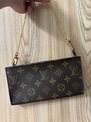 Auth Louis Vuitton Pochette Accessory Pouch Monogram Brown Leather Excellent - Image 1 of 4