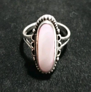 Vintage 925 Sterling Silver Ring Mother of Pearl Size O Native American Navajo - Picture 1 of 8